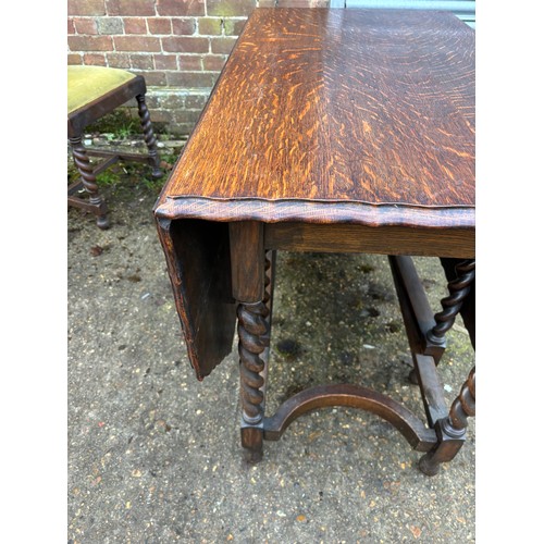 53 - VINTAGE DROP LEAF TABLE AND 6 CHAIRS 
152 BX 106 X 75CM