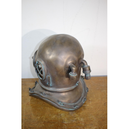 594 - REPRODUCTION NIPPON JAPAN DEEP SEA DIVERS HELMET