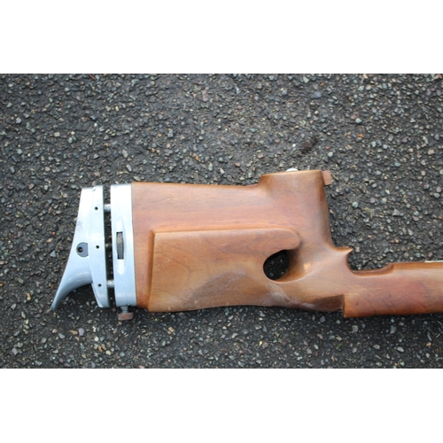 765 - ANSCHUTZ RIFLE STOCK