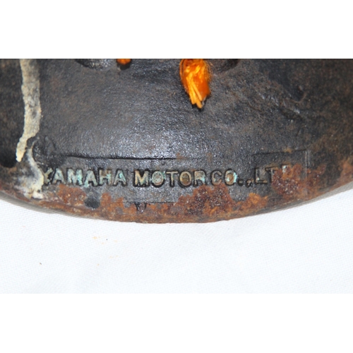 891 - RARE AUTOMOBILE VINTAGE POINT OF SALE METAL YAMAHA MOTOR CO LTD ADVERTISING SAMURAI HELMET OR KABUTO... 