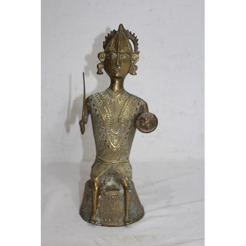 896 - ANTIQUE HEAVY BRASS FIGURE POSSIBLY INDIAN OR MIDDLE EASTERN OF A WARRIOR
37CM