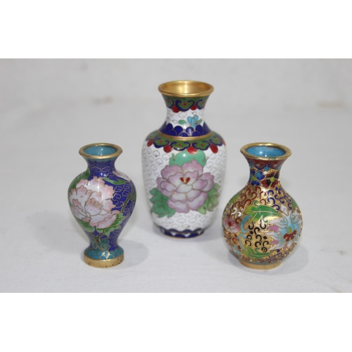 898 - THREE SMALL ORIENTAL CLOISONNÉ ENAMEL VASES
10CM