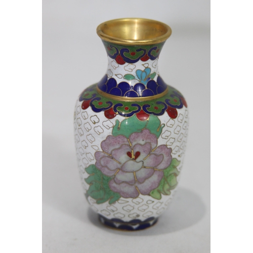 898 - THREE SMALL ORIENTAL CLOISONNÉ ENAMEL VASES
10CM