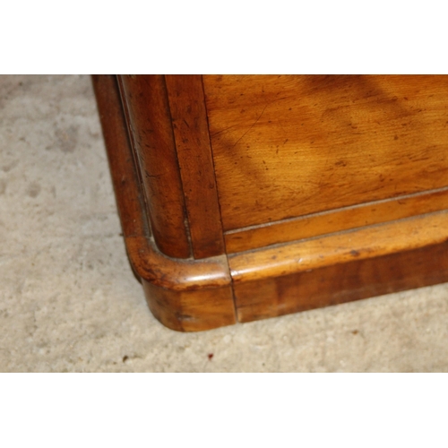 10 - EDWARDIAN WALNUT CHEST OF DRAWERS  5/3
117 X 55 X 118CM