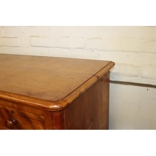 10 - EDWARDIAN WALNUT CHEST OF DRAWERS  5/3
117 X 55 X 118CM