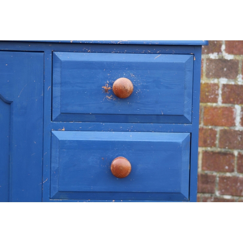 39 - QUANTITY OF PAINTED FURNITURE  x6
90 X 150 X 44CM