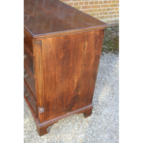 82 - GEORGIAN 2/3 CHEST OF DRAWERS 
112 X 56 X 95CM