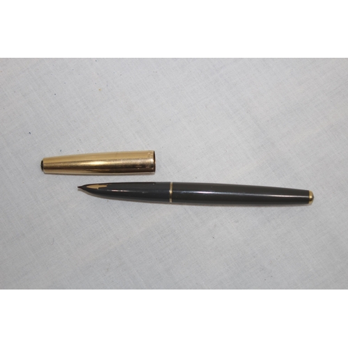 547 - THREE 1/10 12 CT ROLLED GOLD PARKER FOUNTAIN PENS ROLLED GOLD SECTIONS - 27.6 GRAMS