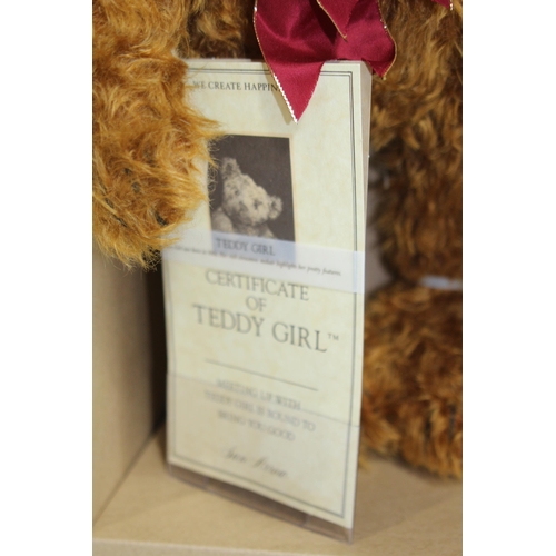 647 - STEIFF LIMITED EDITION TEDDY GIRL 404306 BEAR IN BOX