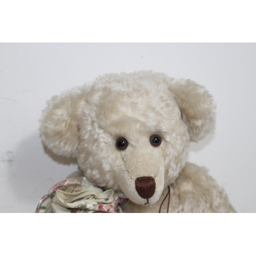649 - BARFIDEL TEDDY BEAR
40CM