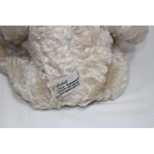 649 - BARFIDEL TEDDY BEAR
40CM