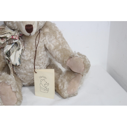 649 - BARFIDEL TEDDY BEAR
40CM