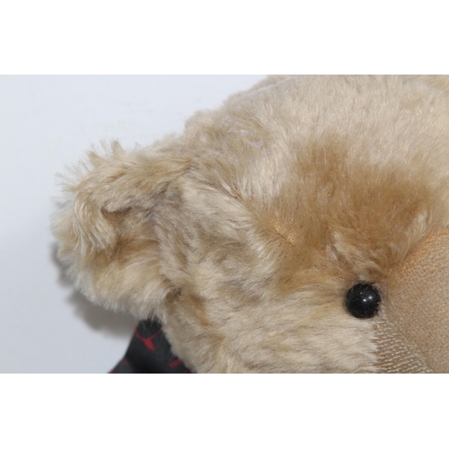 653 - GROWLER TEDDY BEAR
57CM