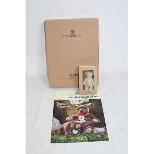 Lot 656       