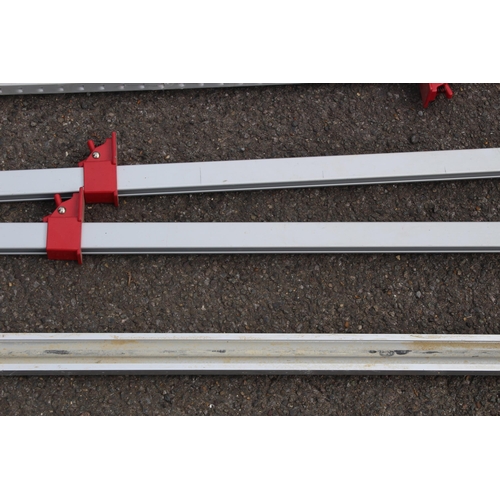 63 - QUANTITY OF SASH CLAMPS