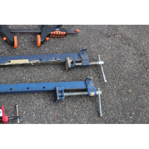 63 - QUANTITY OF SASH CLAMPS