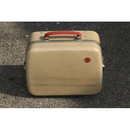 599 - 3 X VINTAGE PROJECTORS - KOPYRITE, PRINZ MAGNON AND KODAD BROWNIE 8MM