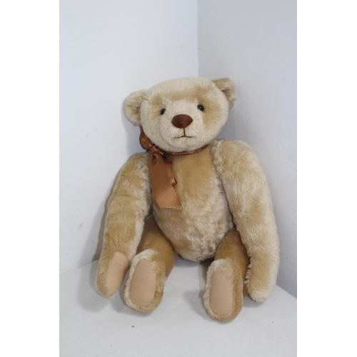 Lot 703       