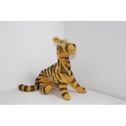 Lot 705       
