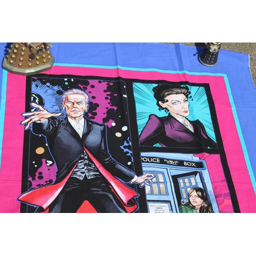 644 - DR WHO PRINT ON LINEN AND TWO DALEKS