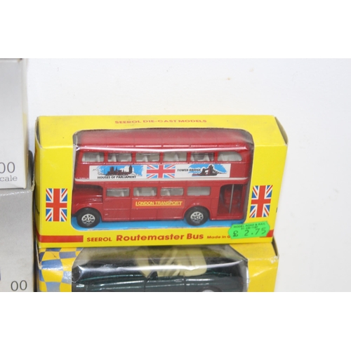727 - 20 BOXED DIE CAST VEHICLES