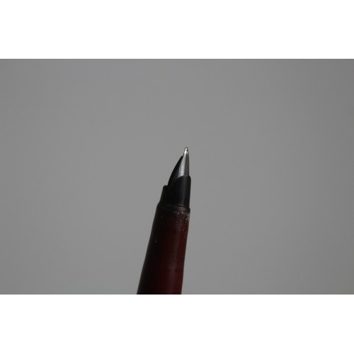 559 - PARKER CALLIGRAPHY SET