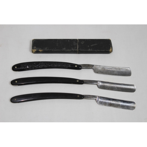 551 - SELECTION OF CUT THROAT RAZORS