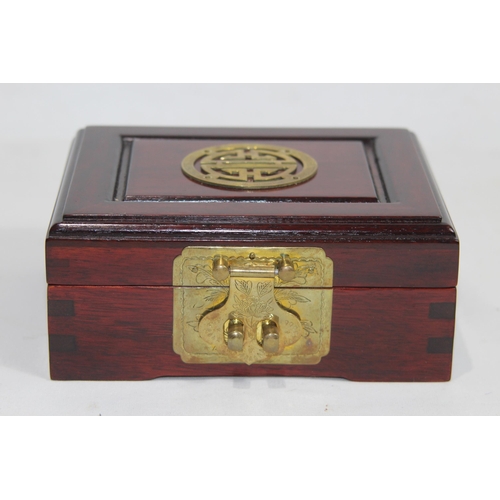 Lot 393       