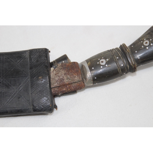 562 - VINTAGE KUKRI