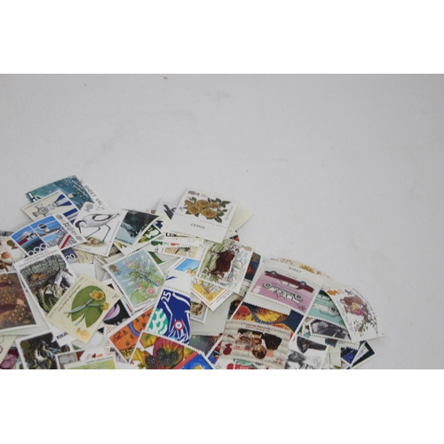 435 - VERY LARGE QTY OF USABLE FESTIVE / PICTORIAL STAMPS WITH A MINIMUM FACE VALUE OF £210