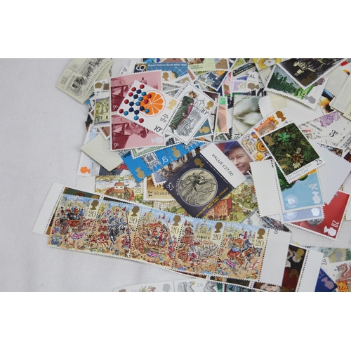 435 - VERY LARGE QTY OF USABLE FESTIVE / PICTORIAL STAMPS WITH A MINIMUM FACE VALUE OF £210