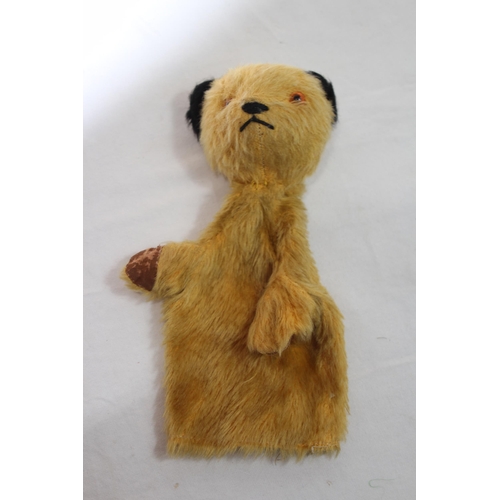 646 - STEIFF CLUB BOXED PINS AND VINTAGE SOOTY PUPPETS ETC