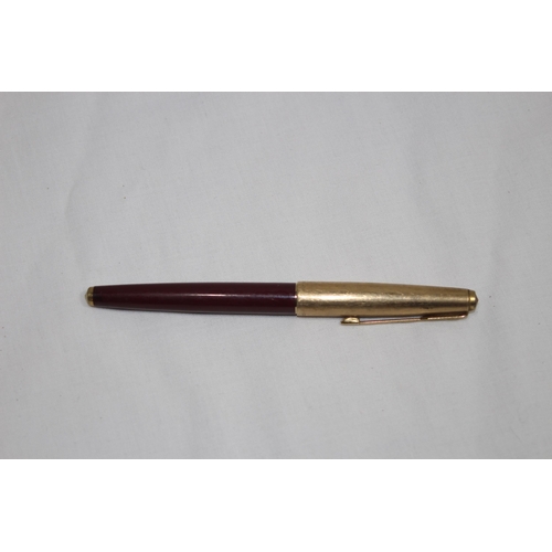568 - CASED VINTAGE PARKER PEN SET 1/10TH 12CT GOLD WITH PAPERWORK AND ANOTHER SIMILAR PARKER FOUNTAIN PEN