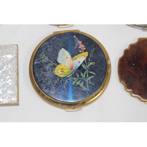 572 - COLLECTION OF COMPACTS, INC ENAMEL AND STRATTON EXAMPLES
