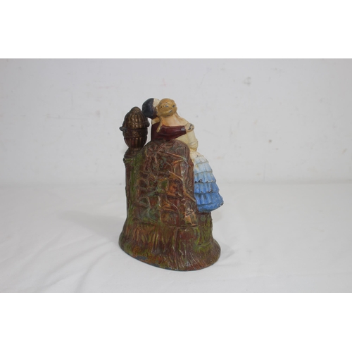 577 - VINTAGE PAINTED PEWTER TABLE LIGHTER
22 X 16CM
