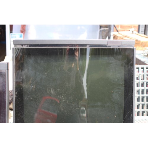 624 - TWO VINTAGE BANG AND OLUFSEN BEOVISION MX 1500 AND MX 3500 TELEVISIONS AND REMOTES