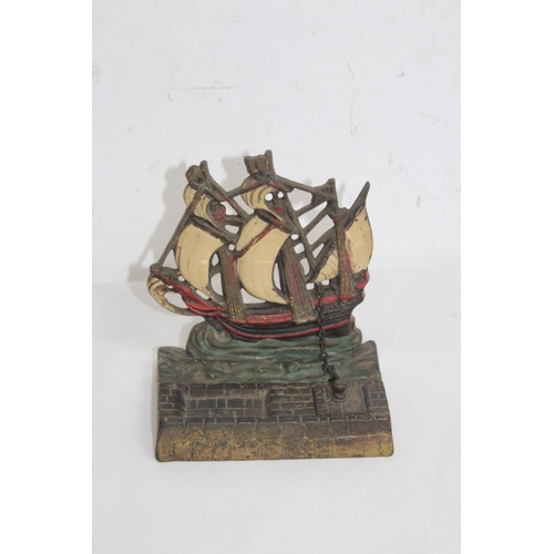 575 - VINTAGE PAINTED CAST DESK INKWELL