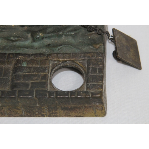 575 - VINTAGE PAINTED CAST DESK INKWELL