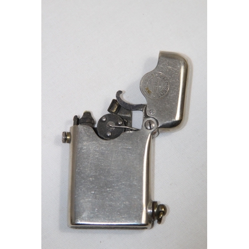 556 - QUANTITY OF VINTAGE LIGHTERS x10