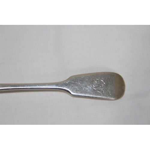 882 - PAIR OF SILVER SPOONS - EXETER 1857 - JOHN STONE - 66.5G