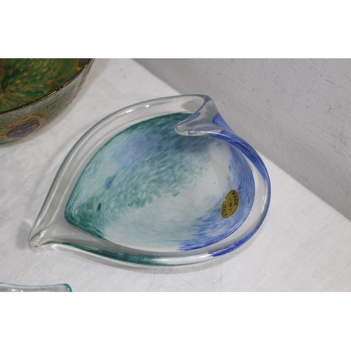 645 - QUANTITY OF ART GLASS