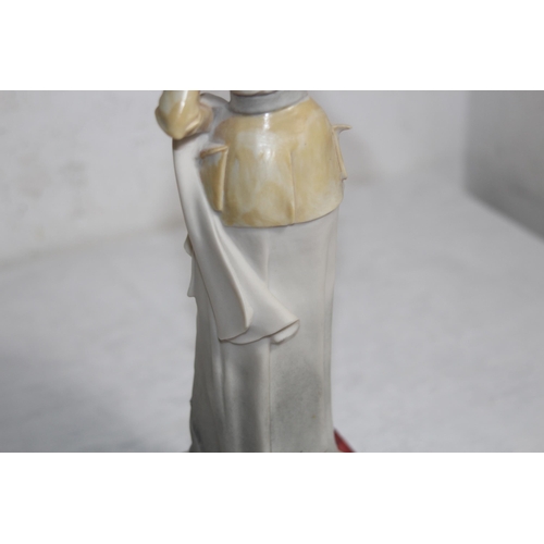 646 - VINTAGE BRUNO MERLI CAPODIMONTE FIGURINE 
35CM