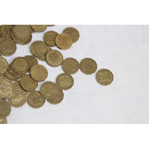 806 - QUANTITY OF VINTAGE THREE PENNY PIECES