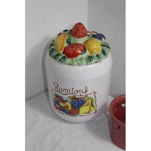 200 - QUANTITY OF WEST GERMAN CHINA AND RUMTOPF 
23 X 19CM