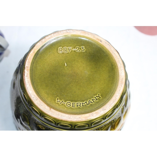 200 - QUANTITY OF WEST GERMAN CHINA AND RUMTOPF 
23 X 19CM