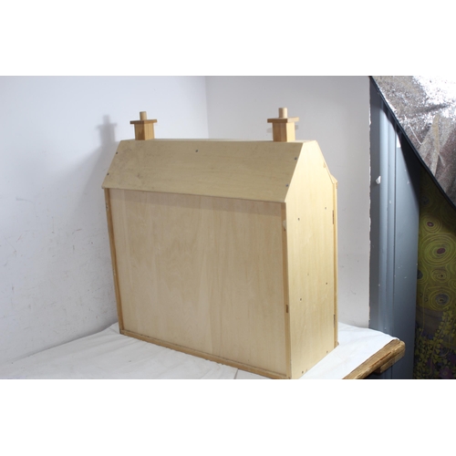 517 - WOODEN DOLLS HOUSE AND FURNITURE
60 X 25 X 69CM