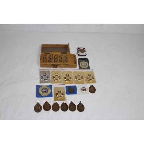 320 - RIFLE RELATED EPHEMERA