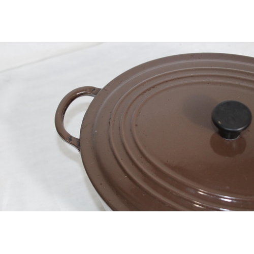 310 - LE CREUSET CASSEROLE DISH SIZE E