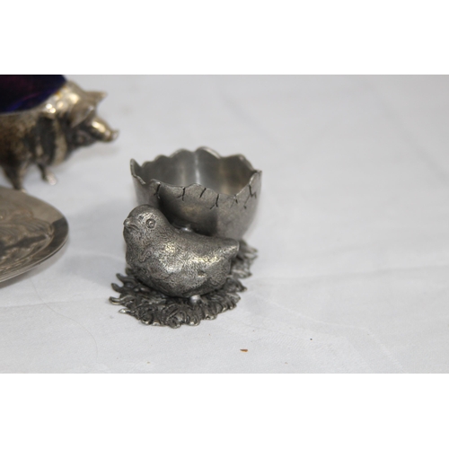 897 - SELECTION OF SILVER PLATE AND METAL ANIMALS THAT FORM AN ELEPHANT AND PIG PIN CUSHIONS, AND BIRD OPE... 