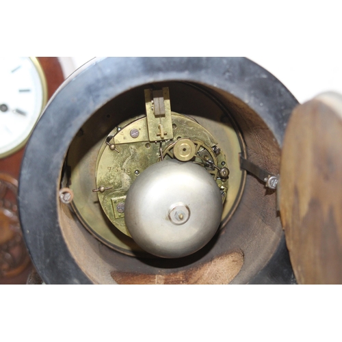 323 - FOUR VINTAGE CLOCKS 
28 X 24 X 12CM